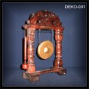 Tischgong  Holz/Metall, ca. 30cm hoch  (DEKO-001)