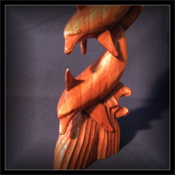 Spielende Delphine 40cm, geschnitzte Holzfigur (TIF1-002)